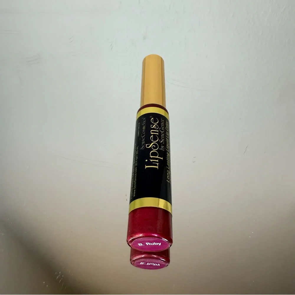 B. Ruby Senegence Lipsense Long Lasting Liquid Lipstick 0.25 oz SEELED